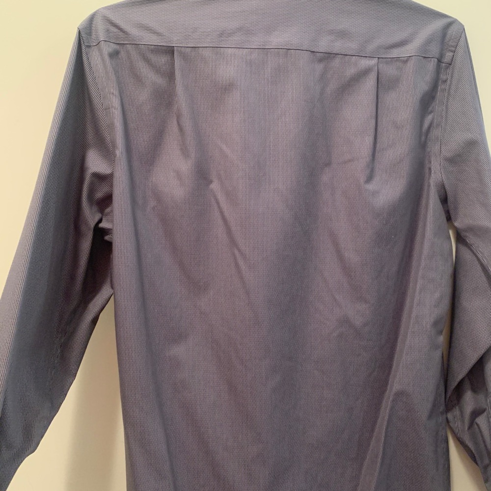 Calvin Klein button down - Picture 4 of 5